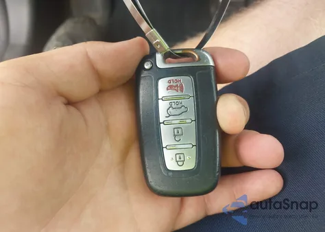 2012 Hyundai Veloster Base W/Red/Black z USA, uszkodzony, nr VIN KMHTC6AD9CU053040